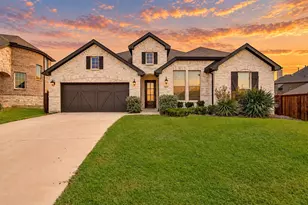 1627 Banded Ledge Dr, Mansfield, TX 76063 - Photo 2