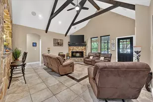 5833 Wall Ave, Haltom City, TX 76117 - Photo 14