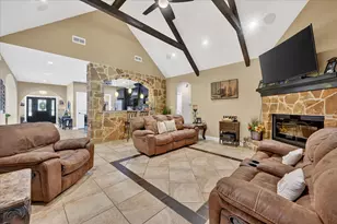 5833 Wall Ave, Haltom City, TX 76117 - Photo 16