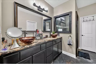 5833 Wall Avenue, Haltom City, TX 76117 - Photo 20