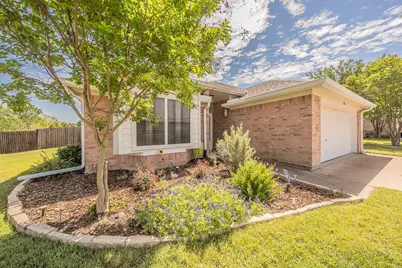 330 Beaumont Drive, Weatherford, TX 76086 - Photo 2