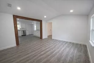 450 Hickory St, Lewisville, TX 75057 - Photo 2