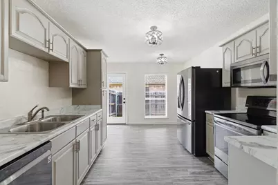 4020 Staghorn Circle N, Fort Worth, TX 76137 - Photo 10