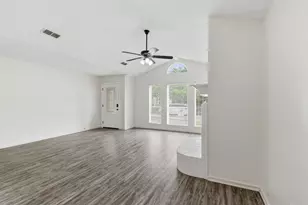 4020 Staghorn Cir N, Fort Worth, TX 76137 - Photo 6