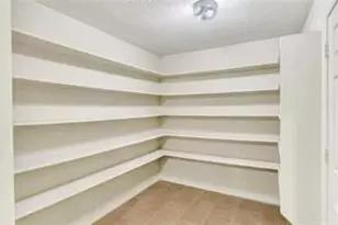 8107 Young Ct, Arlington, TX 76002 - Photo 10