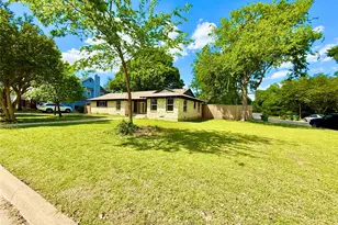 1309 Linden Ln, Garland, TX 75040 - Photo 4