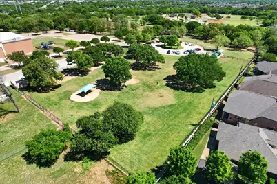 7637 Jill Court, North Richland Hills, TX 76182 - Photo 32