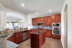 10414 Broadmoor Ln, Rowlett, TX 75089 - Photo 6
