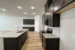 127 Bowling Grn Ave., Red Oak, TX 75154 - Photo 4