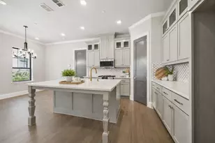 305 Sunset Ln, Fort Worth, TX 76114 - Photo 8