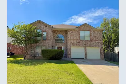 5518 Heathercrest Drive, Arlington, TX 76018 - Photo 1