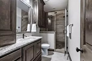 521 W Waters Edge Way, Oak Point, TX 75068 - Photo 28