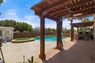 973 Tara Dr, Burleson, TX 76028 - Photo 26