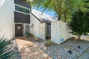 5107 Racquet Club Dr, Arlington, TX 76017 - Photo 2