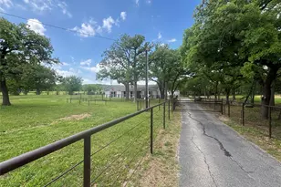 660 Chinn Chapel Rd, Copper Canyon, TX 75077 - Photo 2