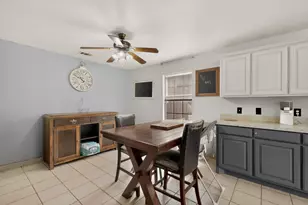 494 Park St, Cleburne, TX 76031 - Photo 12