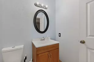 494 Park St, Cleburne, TX 76031 - Photo 24