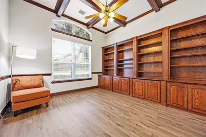 9024 Fox Hollow Trail, Irving, TX 75063 - Photo 12