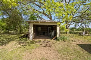 400 W Front St, Trinidad, TX 75163 - Photo 14