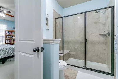 6738 Plaza Via, Irving, TX 75039 - Photo 18