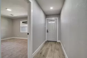 4 Sesame Pl, Mesquite, TX 75149 - Photo 2