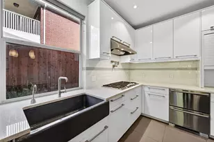 3225 Heatherbrook Dr, Plano, TX 75074 - Photo 12