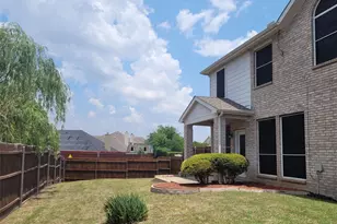 2752 Stallion Dr, Little Elm, TX 75068 - Photo 4