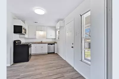 307 Terry Road, Hurst, TX 76053 - Photo 6