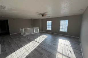 7302 Elderberry Cir, Dallas, TX 75249 - Photo 10