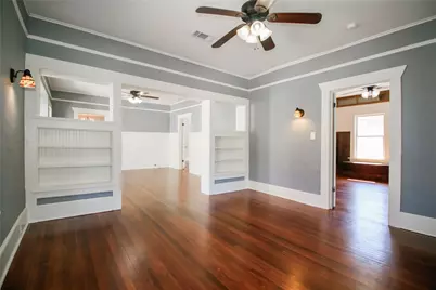2107 College Avenue, Fort Worth, TX 76110 - Photo 8