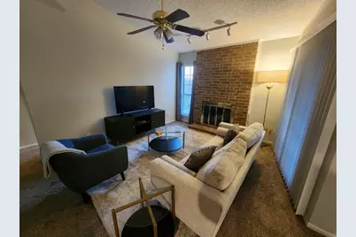 1100 Riverchase Lane #209, Arlington, TX 76011 - Photo 2