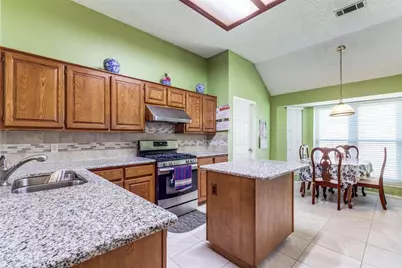 2123 Alto Avenue, Carrollton, TX 75007 - Photo 8