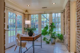 1126 N Windomere Ave, Dallas, TX 75208 - Photo 16