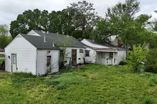 243 Walnut St, Wilmer, TX 75172 - Photo 8