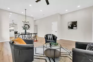 214 Chamblin Ct, Cedar Hill, TX 75104 - Photo 6