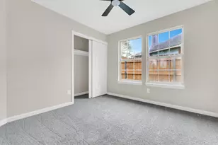 214 Chamblin Ct, Cedar Hill, TX 75104 - Photo 26