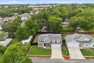 207 Wilson St, Lake Dallas, TX 75065 - Photo 30
