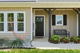 207 Wilson St, Lake Dallas, TX 75065 - Photo 2