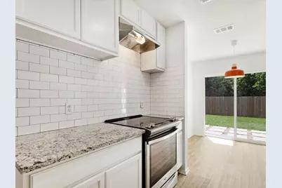 6702 Umphress Road, Dallas, TX 75217 - Photo 12