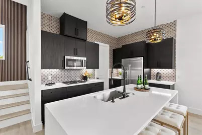 723 W 10th Street #103, Dallas, TX 75208 - Photo 6