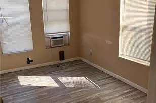 701 W Colorado St, Groesbeck, TX 76642 - Photo 6