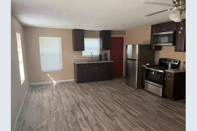 701 W Colorado Street, Groesbeck, TX 76642 - Photo 4