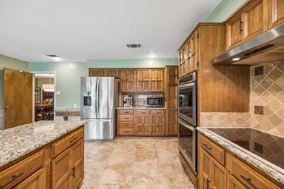 3211 Glasgow Terrace, Arlington, TX 76015 - Photo 10