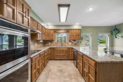 3211 Glasgow Terrace, Arlington, TX 76015 - Photo 10