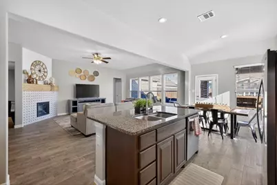 4409 Terraview Drive, Arlington, TX 76001 - Photo 12