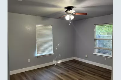 1004 Sanders Street, Bowie, TX 76230 - Photo 14