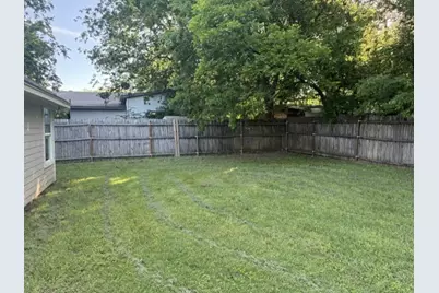 1004 Sanders Street, Bowie, TX 76230 - Photo 12