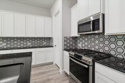 6008 Silverado Trail, McKinney, TX 75070 - Photo 10