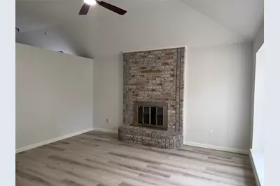 900 Cornfield Drive, Arlington, TX 76017 - Photo 4