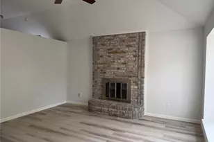 900 Cornfield Dr, Arlington, TX 76017 - Photo 4